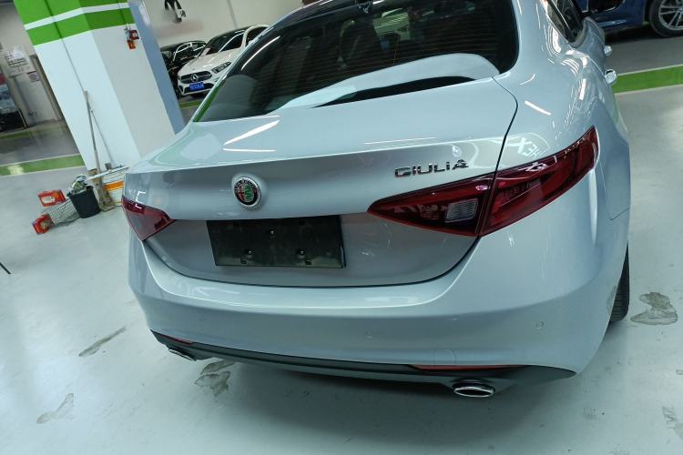 Used Alfa Romeo Giulia 2021 2.0T 280HP Luxury Edition Rear
