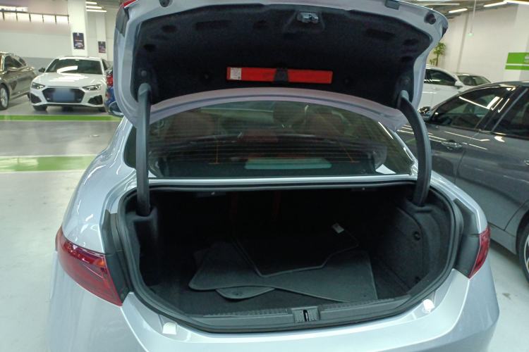 Used Alfa Romeo Giulia 2021 2.0T 280HP Luxury Edition Trunk