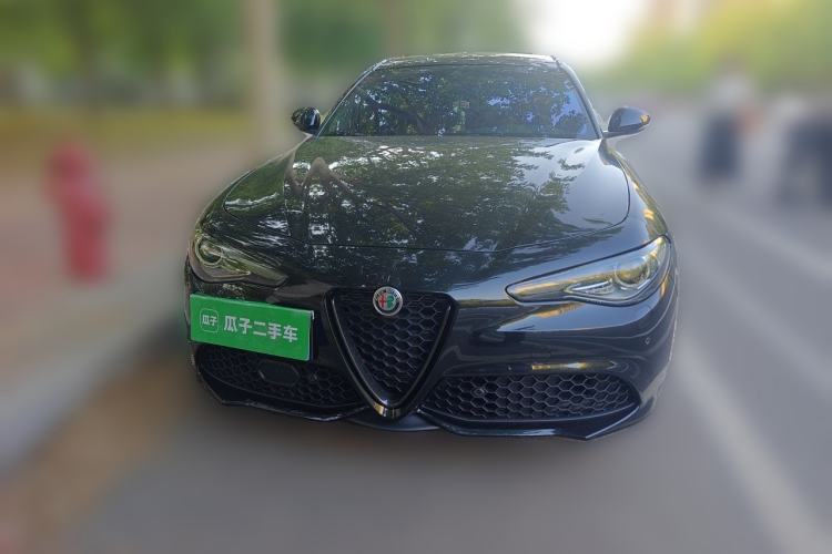 Used Alfa Romeo Giulia 2022 2.0T 280HP Veloce Track Edition Front