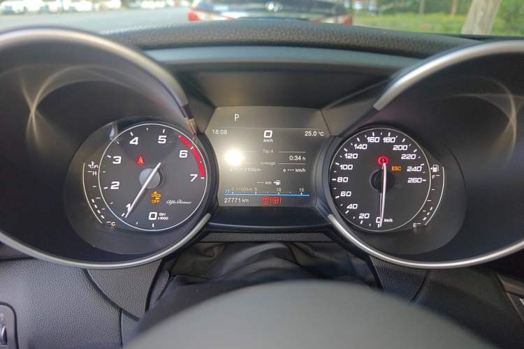 Used Alfa Romeo Giulia 2022 2.0T 280HP Veloce Track Edition Instrument Cluster