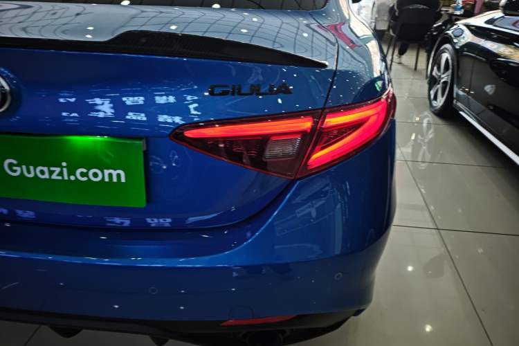 Used Alfa Romeo Giulia 2022 2.0T 280HP Veloce Track Edition Right Rear Taillight