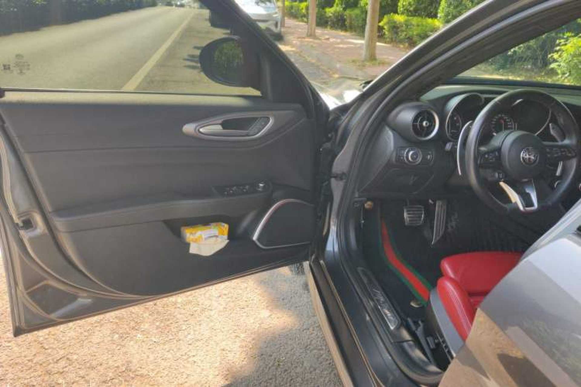 Used Alfa Romeo Giulia 2022 2.0T 280HP Veloce Track Edition Driver Seat