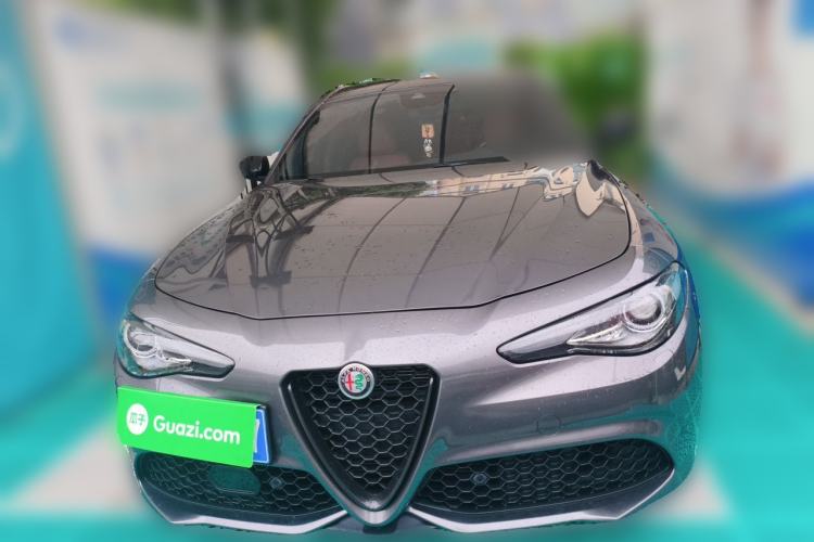 Used Alfa Romeo Giulia 2022 2.0T 280HP Veloce Track Edition Front