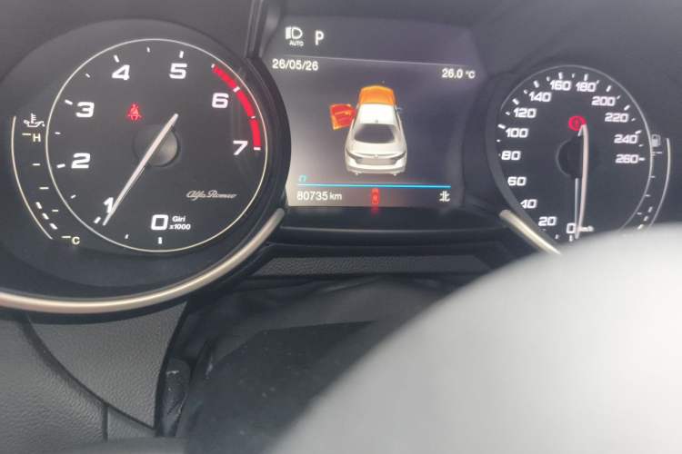Used Alfa Romeo Giulia 2022 2.0T 280HP Veloce Track Edition Odometer Close Up