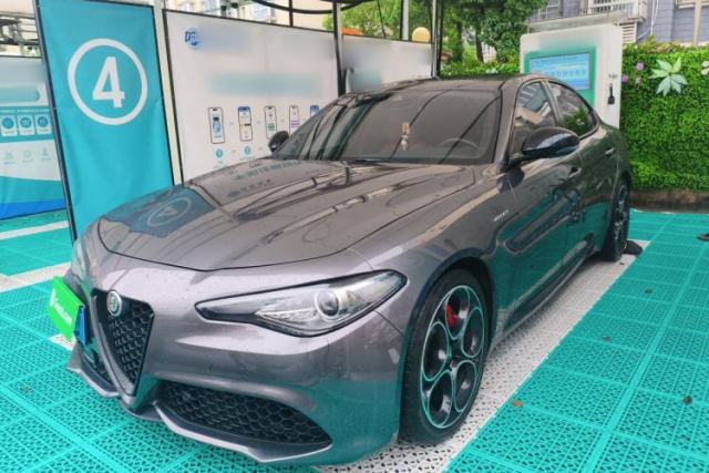 Used Alfa Romeo Giulia 2022 2.0T 280HP Veloce Track Edition