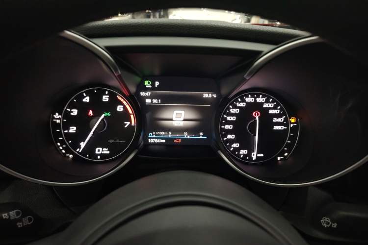 Used Alfa Romeo Giulia 2022 2.0T 280HP Ti Driving Edition Instrument Cluster