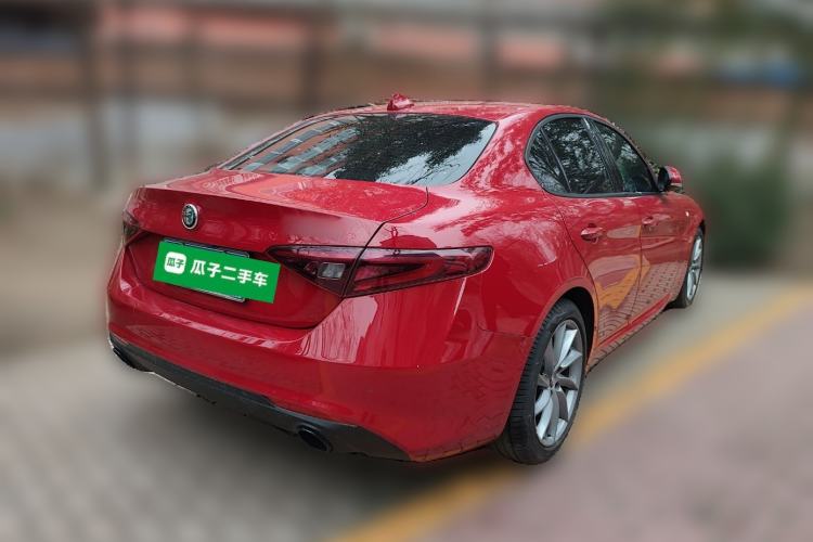 Used Alfa Romeo Giulia 2022 2.0T 280HP Ti Driving Edition Rear Right 45 Deg