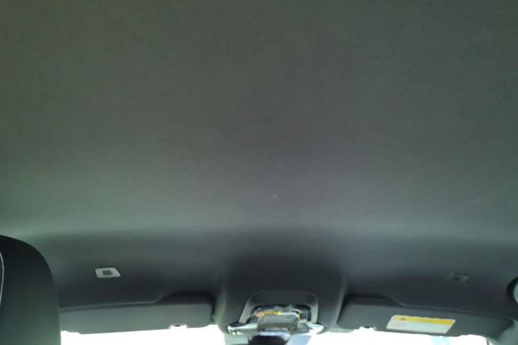 Used Alfa Romeo Giulia 2022 2.0T 280HP Ti Driving Edition Headliner