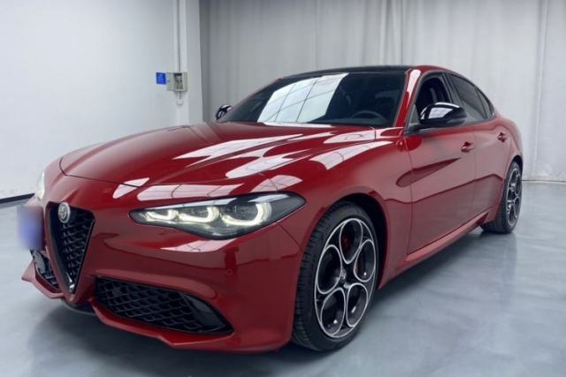 Used Alfa Romeo Giulia 2023 2.0T 280HP Longitudinal Engine Version