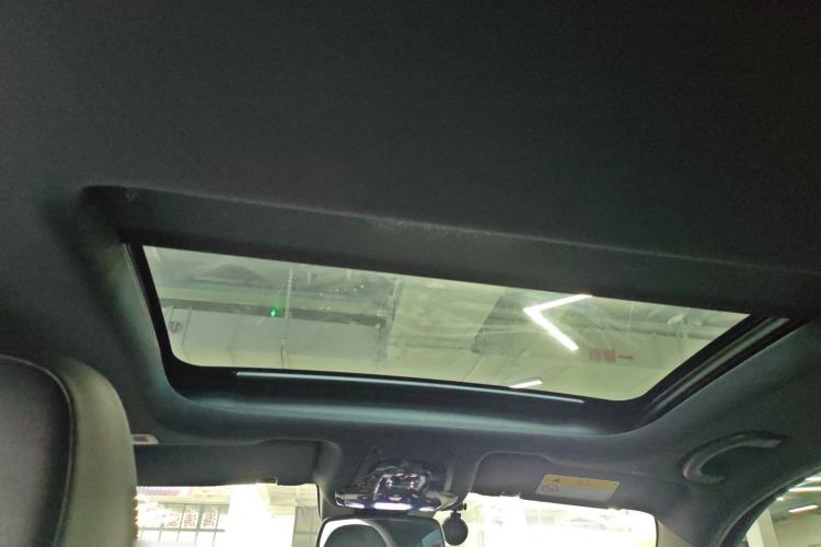 Used Alfa Romeo Giulia 2023 2.0T 280HP Longitudinal Engine Version Headliner