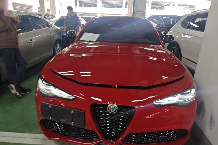 Used Alfa Romeo Giulia 2024 2.0T 280HP Tributo Italiano Legend Tribute Edition Front
