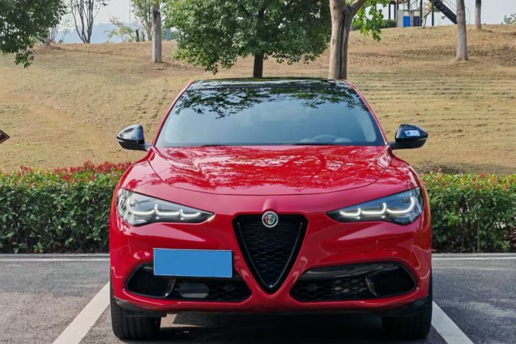 Used Alfa Romeo Stelvio 2023 2.0T 280HP Sprint Zongqing Version Exterior 2