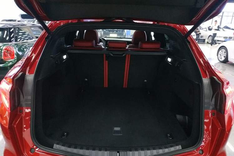 Used Alfa Romeo Stelvio 2023 2.0T 280HP Sprint Zongqing Version Trunk