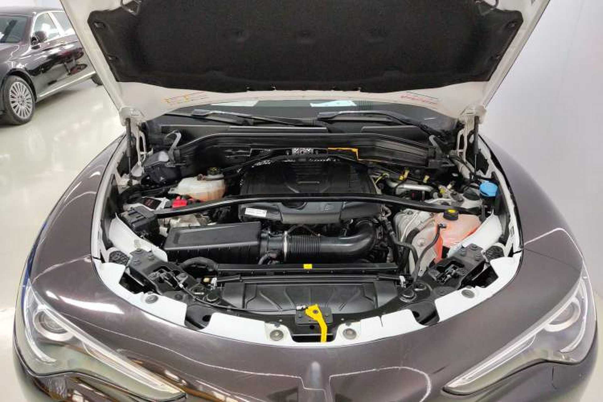Used Alfa Romeo Stelvio 2017 2.0T 200HP Elite Edition Engine Bay