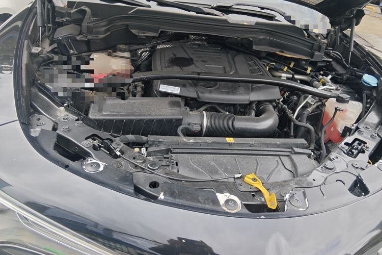 Used Alfa Romeo Stelvio 2017 2.0T 200HP Luxury Edition Engine Bay