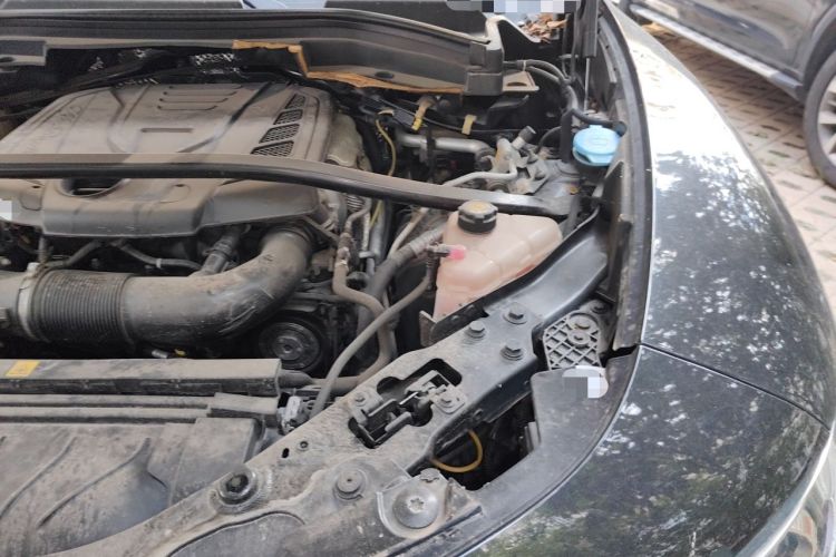Used Alfa Romeo Stelvio 2017 2.0T 200HP Elite Edition Engine Bay Left