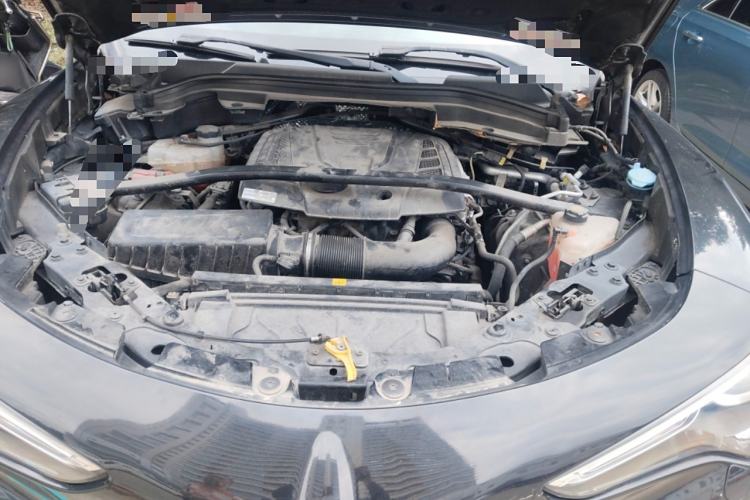 Used Alfa Romeo Stelvio 2017 2.0T 200HP Elite Edition Engine Bay