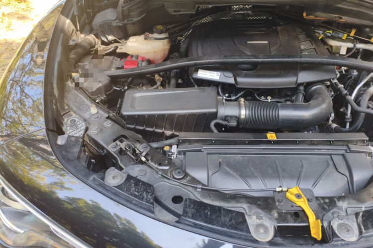 Used Alfa Romeo Stelvio 2017 2.0T 200HP Luxury Edition Engine Bay Right