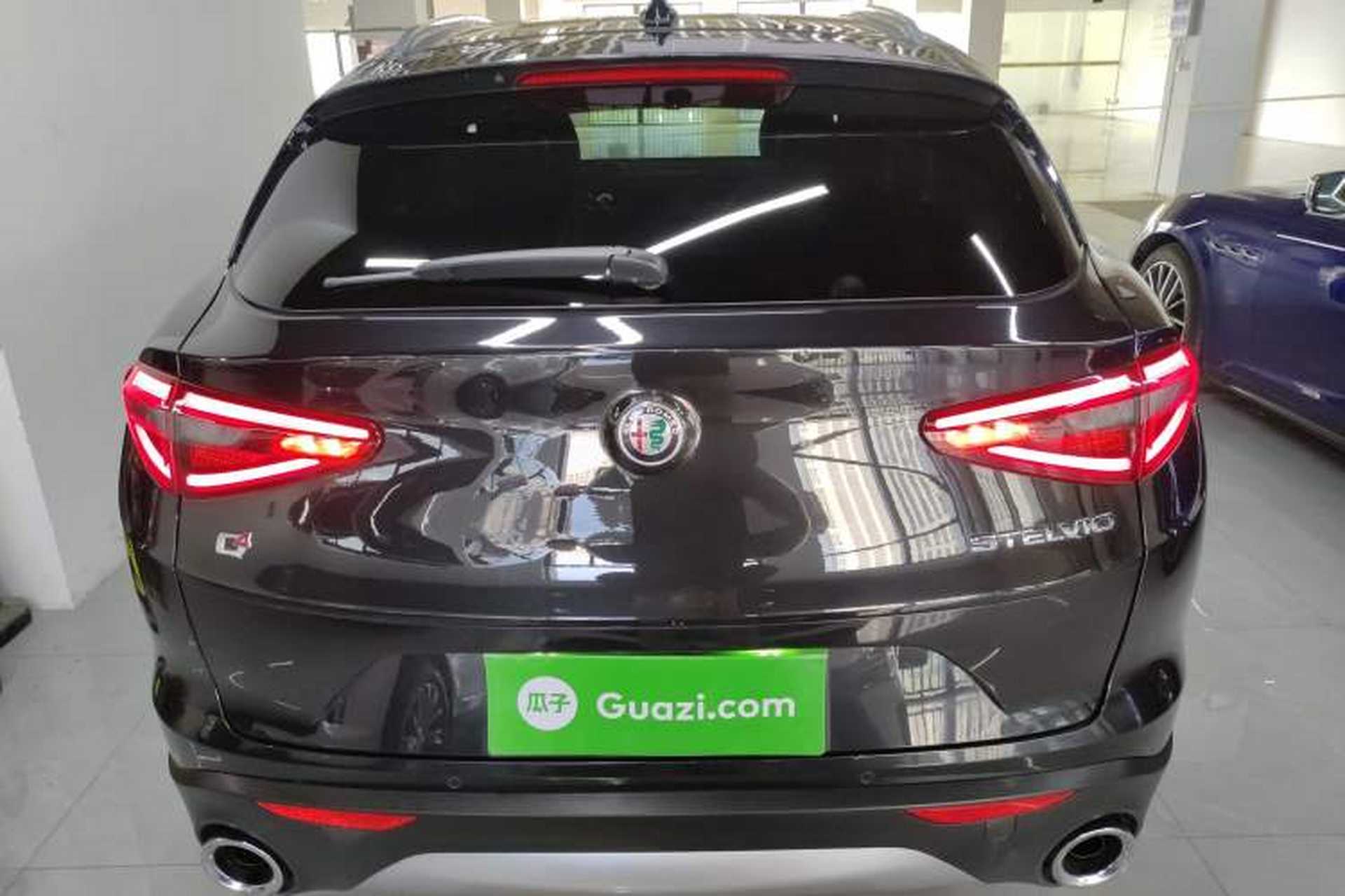 Used Alfa Romeo Stelvio 2017 2.0T 200HP Luxury Edition Exterior 4