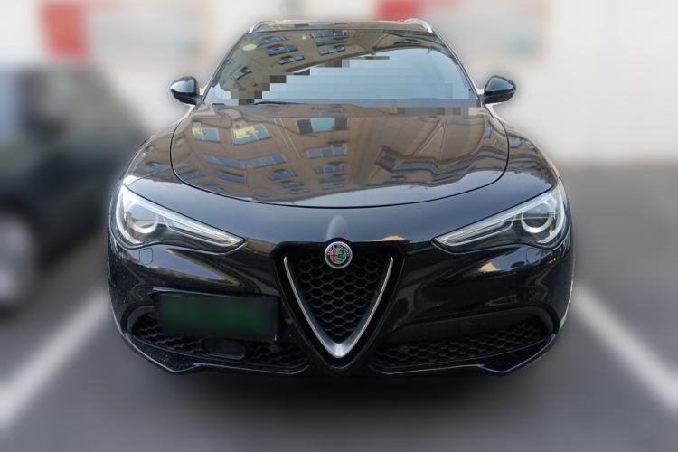 Used Alfa Romeo Stelvio 2017 2.0T 280HP Luxury Edition Front