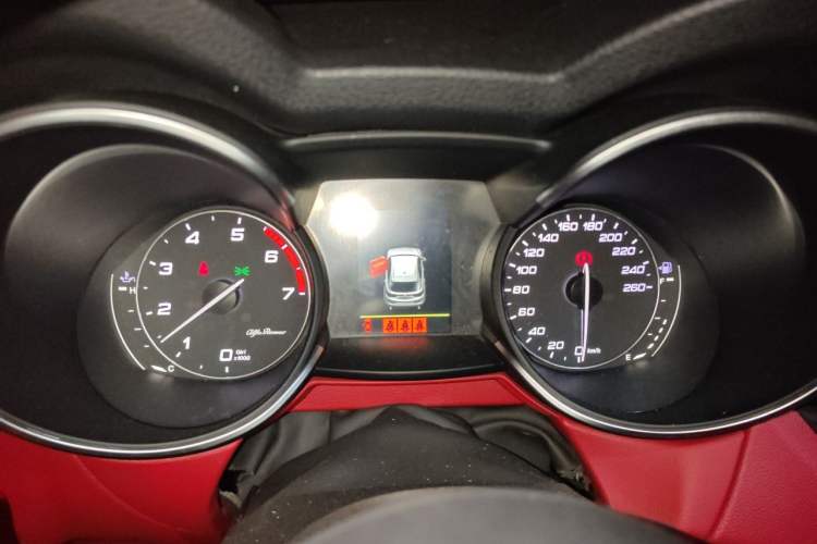 Used Alfa Romeo Stelvio 2017 2.0T 200HP Elite Edition Instrument Cluster