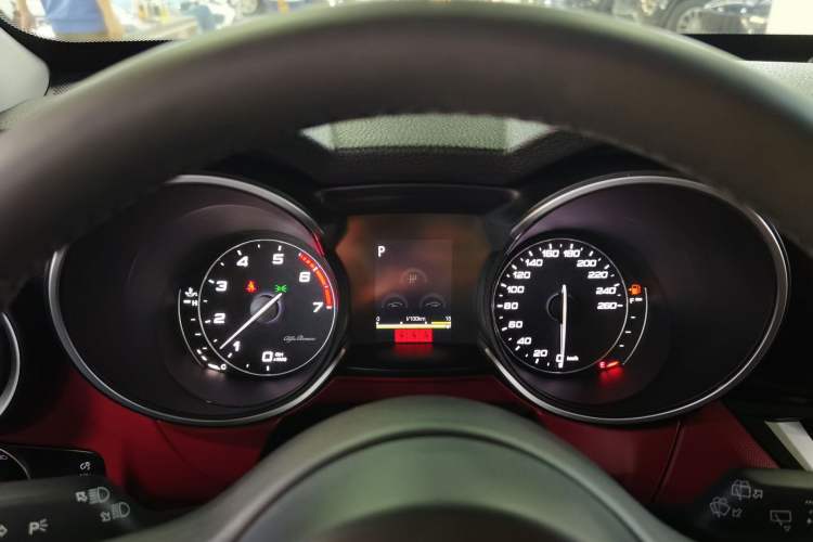 Used Alfa Romeo Stelvio 2017 2.0T 200HP Elite Edition Instrument Cluster