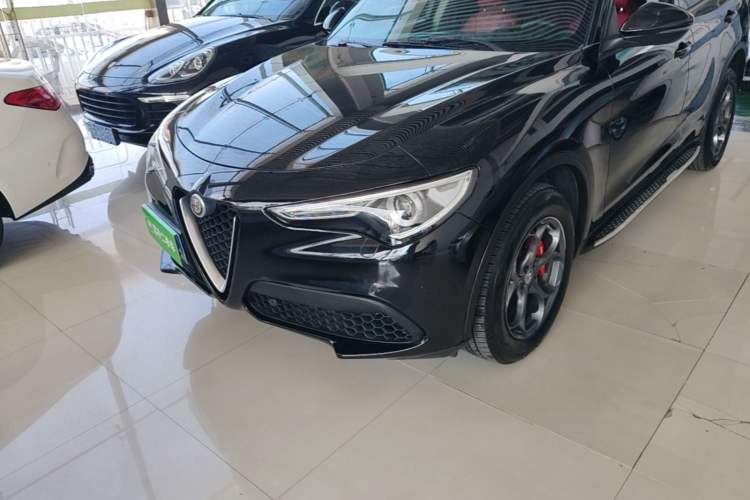 Used Alfa Romeo Stelvio 2017 2.0T 200HP Elite Edition Left Front Headlight