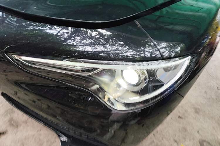 Used Alfa Romeo Stelvio 2017 2.0T 200HP Elite Edition Left Front Headlight
