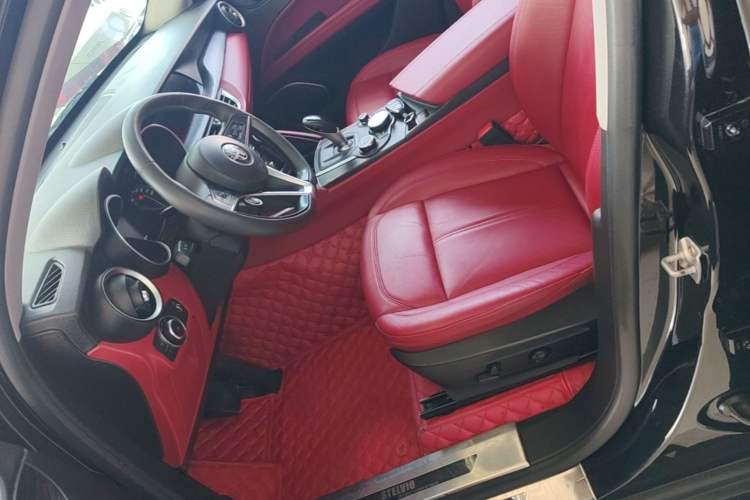 Used Alfa Romeo Stelvio 2017 2.0T 200HP Elite Edition Left Front Seat
