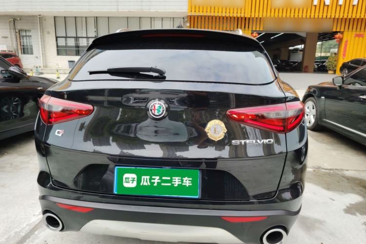 Used Alfa Romeo Stelvio 2017 2.0T 200HP Luxury Edition Rear