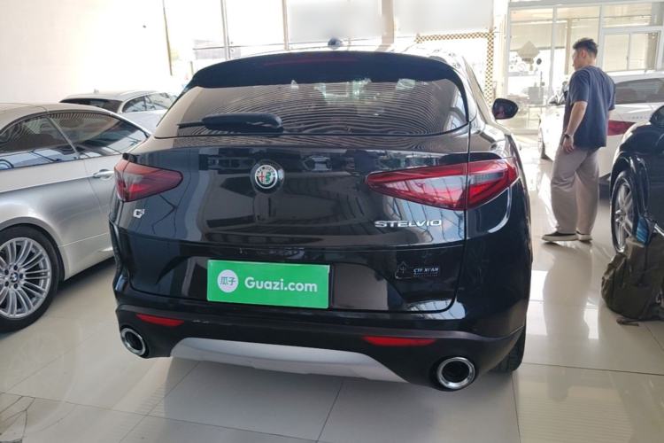 Used Alfa Romeo Stelvio 2017 2.0T 200HP Elite Edition Rear