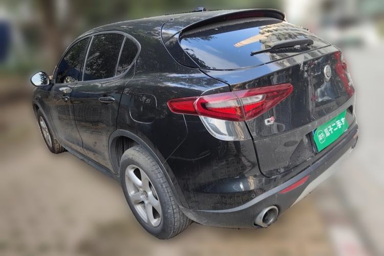 Used Alfa Romeo Stelvio 2017 2.0T 200HP Elite Edition Rear Left 45 Deg