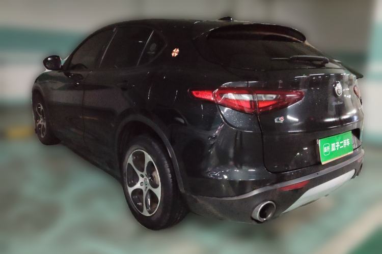 Used Alfa Romeo Stelvio 2017 2.0T 200HP Elite Edition Rear Left 45 Deg
