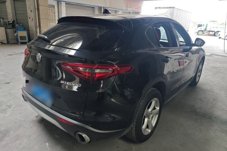 Used Alfa Romeo Stelvio 2017 2.0T 200HP Elite Edition Rear Right 45 Deg