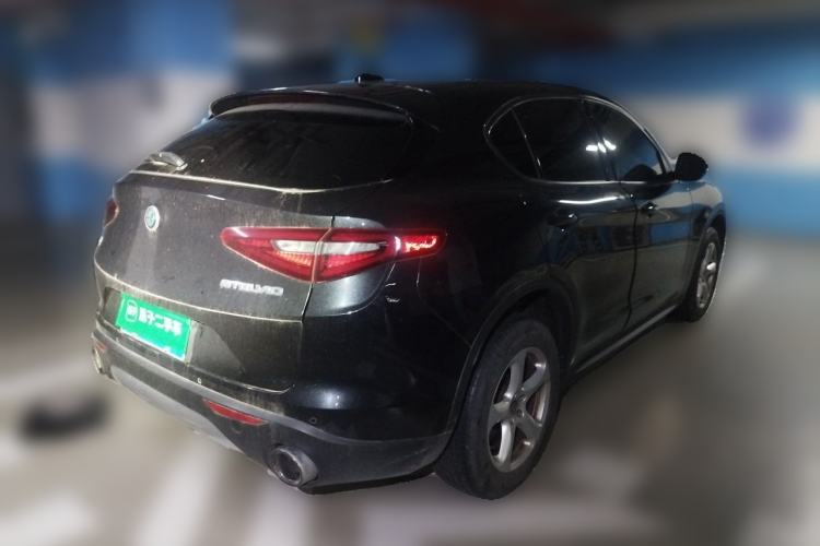 Used Alfa Romeo Stelvio 2017 2.0T 200HP Elite Edition Rear Right 45 Deg