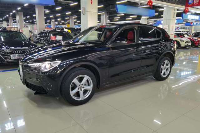 Used Alfa Romeo Stelvio 2017 2.0T 200HP Elite Edition