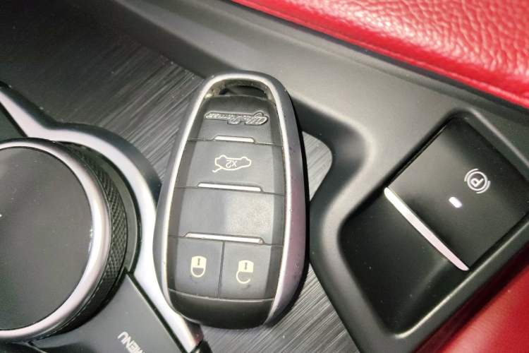 Used Alfa Romeo Stelvio 2017 2.0T 200HP Elite Edition Vehicle Key
