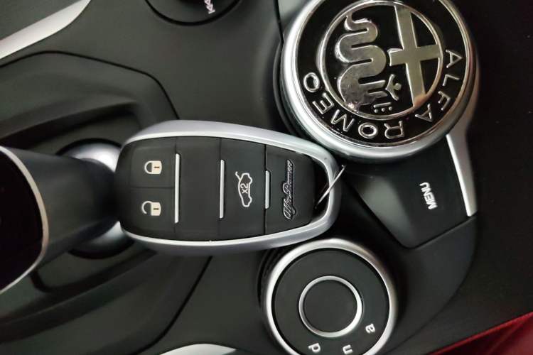Used Alfa Romeo Stelvio 2017 2.0T 200HP Elite Edition Vehicle Key
