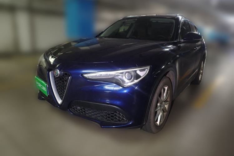 Gebrauchter Alfa Romeo Stelvio 2017 2.0T 200HP Luxury Edition Guazi used car, China used car export, Used car for sale, Used  cars, Cheapest cars for sale