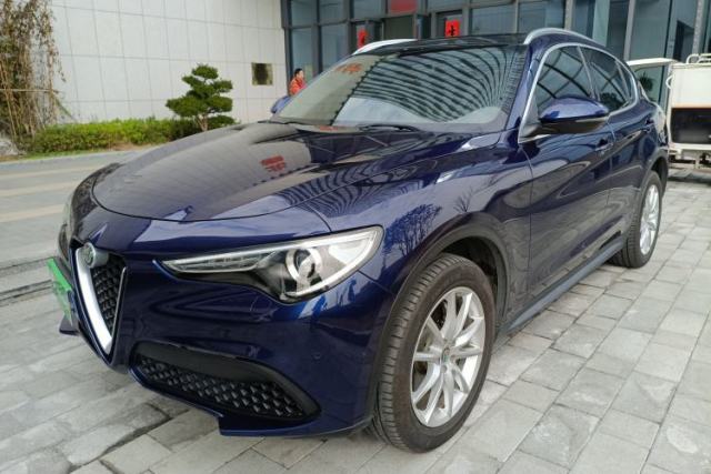 Used Alfa Romeo Stelvio 2017 2.0T 200HP Luxury Edition