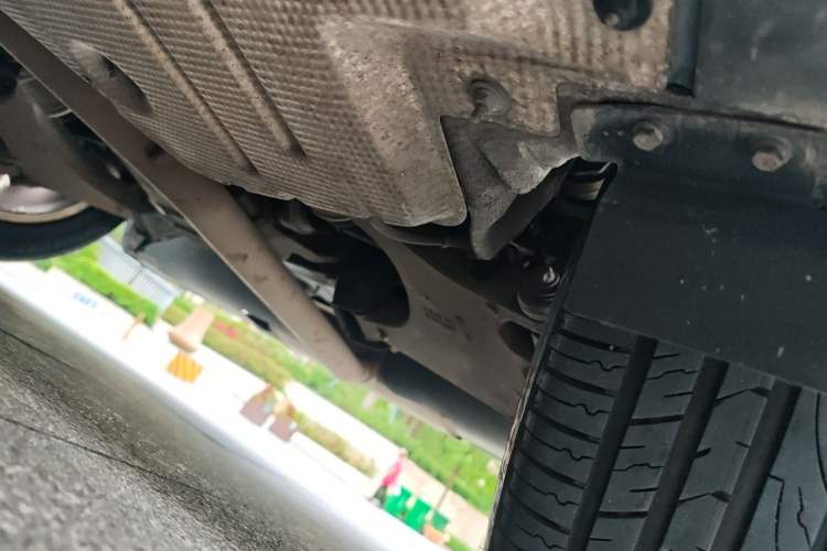 Used Alfa Romeo Stelvio 2017 2.0T 200HP Elite Edition Chassis Rear Left