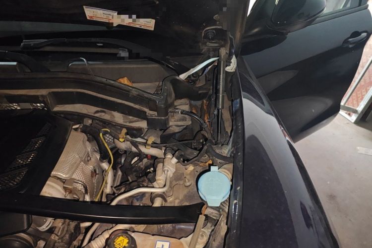 Used Alfa Romeo Stelvio 2017 2.0T 200HP Elite Edition Engine Bay Left