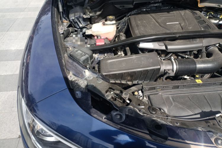 Used Alfa Romeo Stelvio 2017 2.0T 200HP Luxury Edition Engine Bay Right