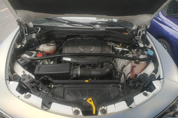 Used Alfa Romeo Stelvio 2017 2.0T 200HP Elite Edition Engine Bay
