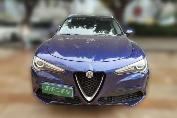 Used Alfa Romeo Stelvio 2017 2.0T 280HP Luxury Edition Front