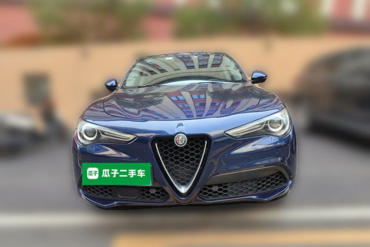 Used Alfa Romeo Stelvio 2017 2.0T 200HP Elite Edition Front