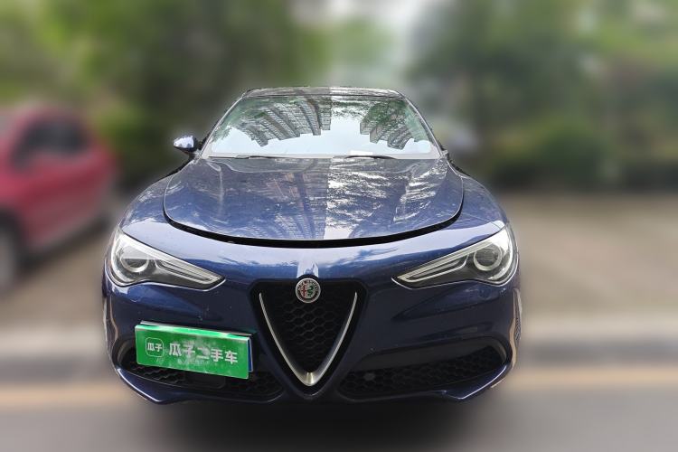 Used Alfa Romeo Stelvio 2017 2.0T 200HP Elite Edition Front