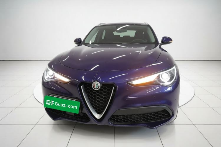 Used Alfa Romeo Stelvio 2017 2.0T 200HP Luxury Edition Front