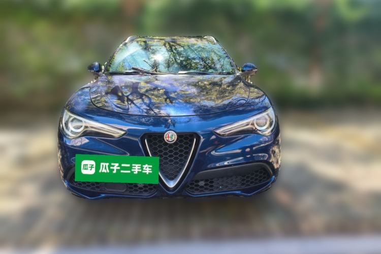 Used Alfa Romeo Stelvio 2017 2.0T 200HP Luxury Edition Front