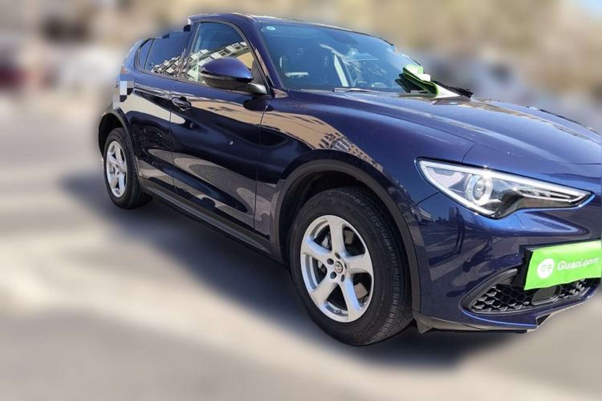 Used Alfa Romeo Stelvio 2017 2.0T 200HP Elite Edition Front Right 45 Deg